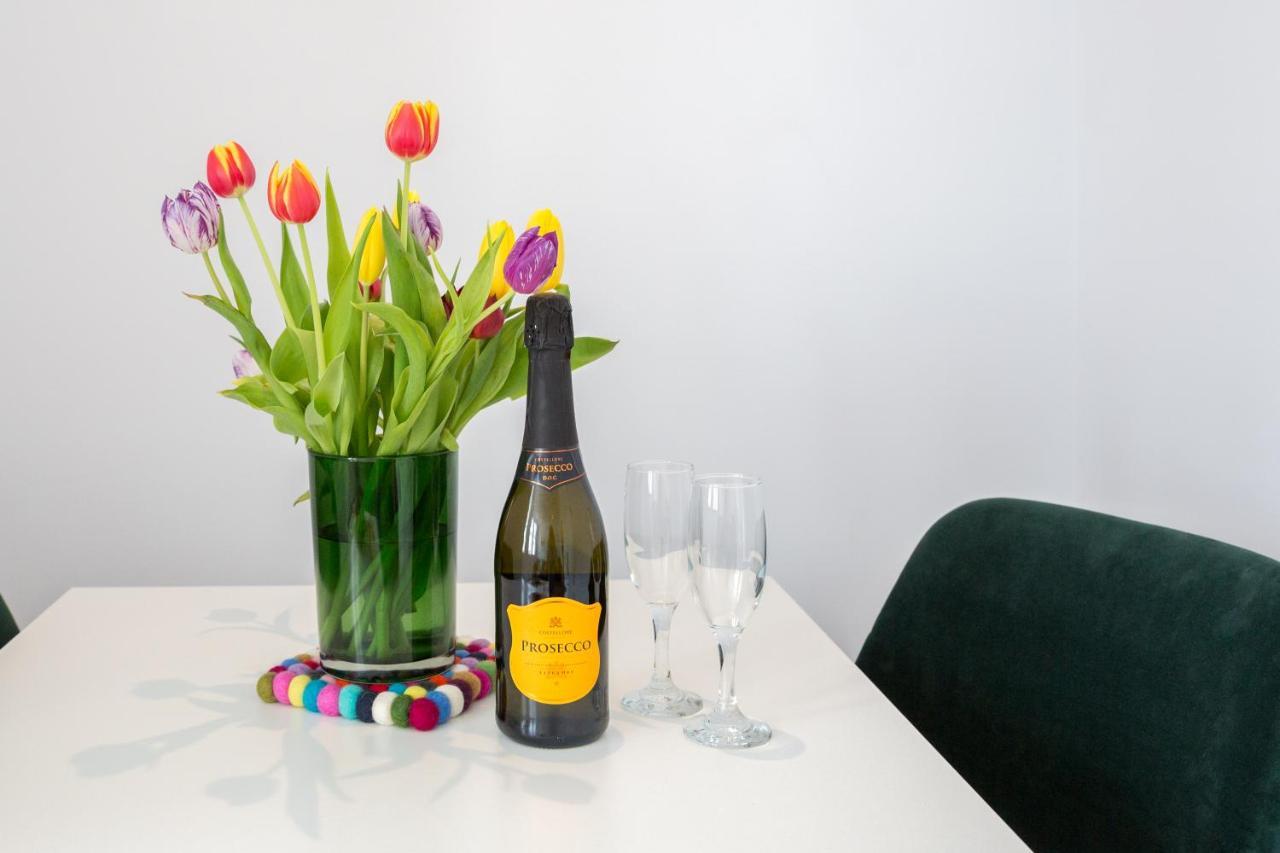 Chester Stays - Lovely Apartment In The Heart Of Chester With Free Parking Eksteriør billede
